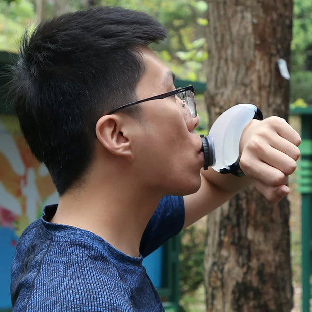 Handheld Wrist Bottle