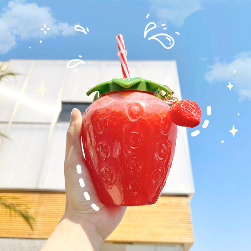 Kawaii Plastic Strawberry Straw Cup